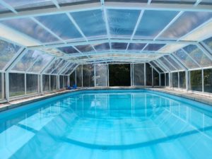 imagen de una cubierta para piscina 