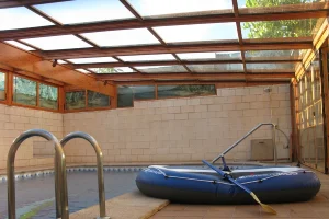 Imagen de fabricación e instalación de cubierta para piscina e