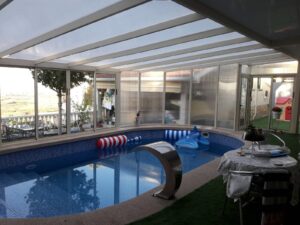 Cubierta de piscinas www.cubiertas-terrazas.com
