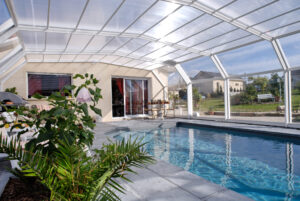 Cubierta de piscinas www.cubiertas-terrazas.com