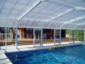 Cubierta de piscinas www.cubiertas-terrazas.com